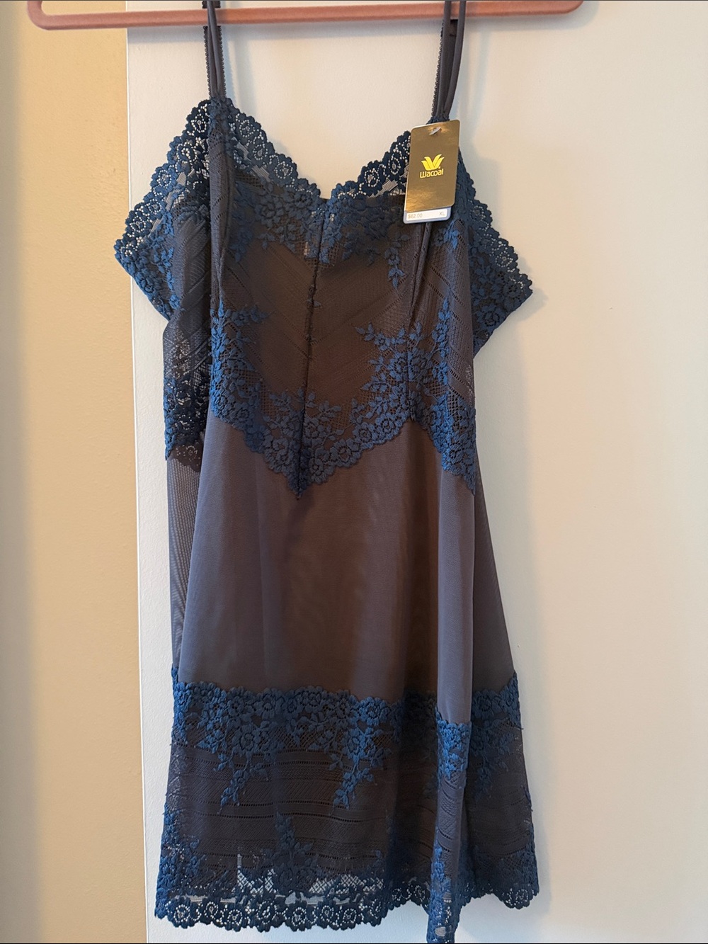 Wacoal Lace -Mesh Slip in Gray/blue